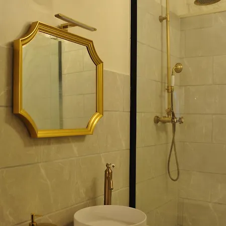 L'Un Des Sens Appartement Châtel-Guyon Buitenkant foto